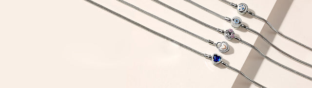 <h2><strong>Bracelet</strong></h2>